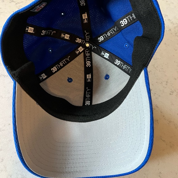 LA Rams Hat - Picture 7 of 7